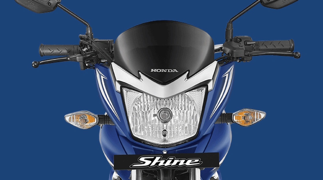 Stylish Front Chrome Visor